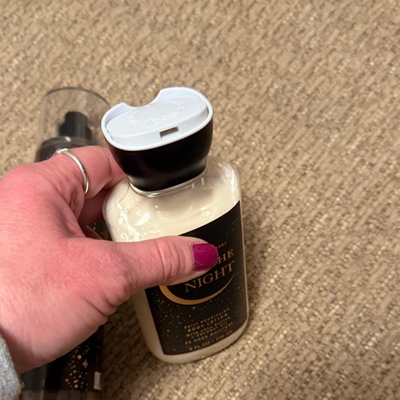 Bath & Body Works Into the Night Mist and Lotion Duo - Picture 2 of 3